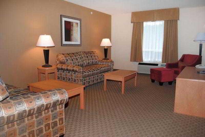 Mountain Retreat Hotel Squamish Bagian luar foto